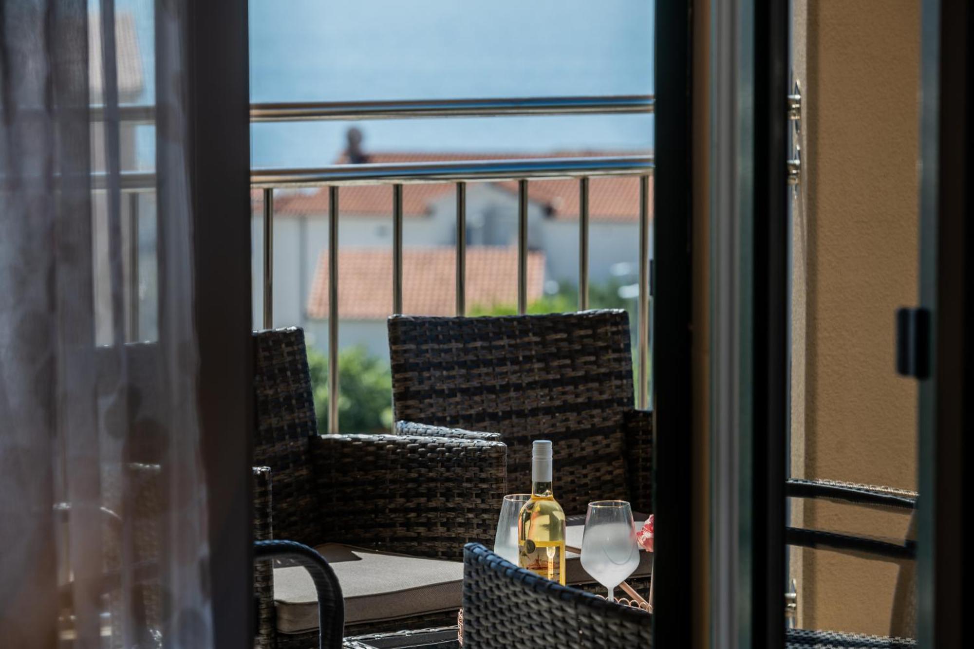 Sun Island Apartment Трогир Экстерьер фото
